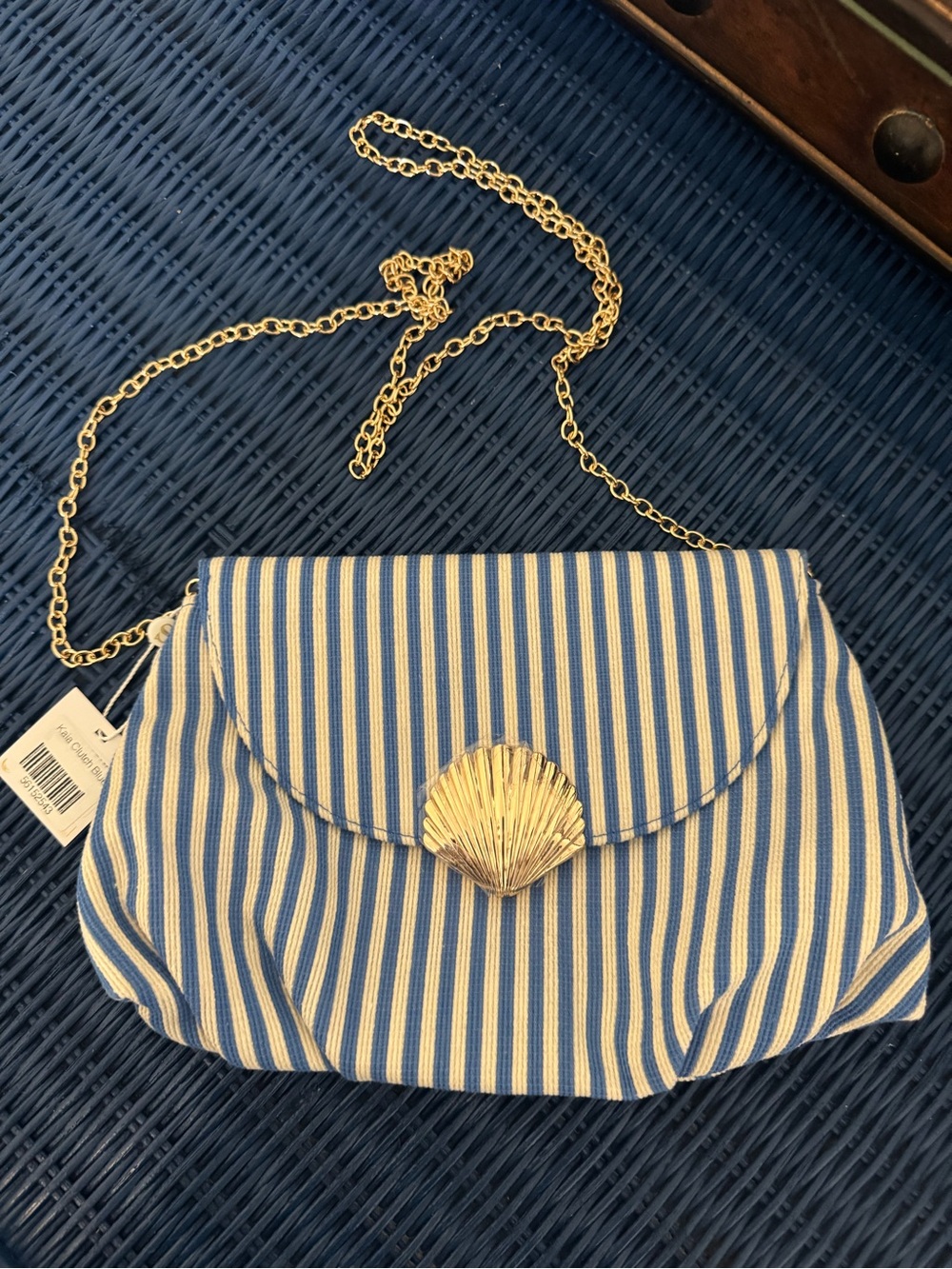 NWT Shiraleah Kaia Clutch Blue Stripe Shell Crossbody Bag